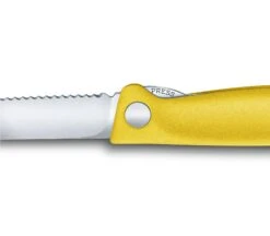 Victorinox | Swiss Classic Faltbares Gemüsemesser Gelb Brotzeitmesser -Dick-Shop 89a3bd59 d6f7 4484 8ea1 6b1beb299d47
